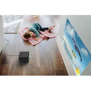 Proyector Láser Portátil EpiqVision EF12 con Android TV